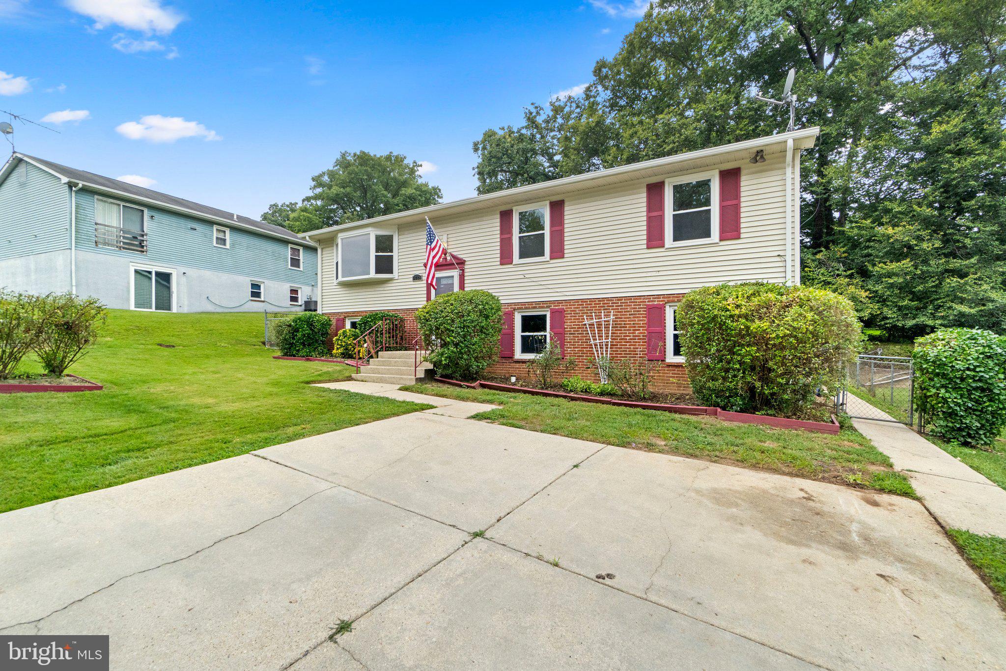 PROSPECT HILL - Residential