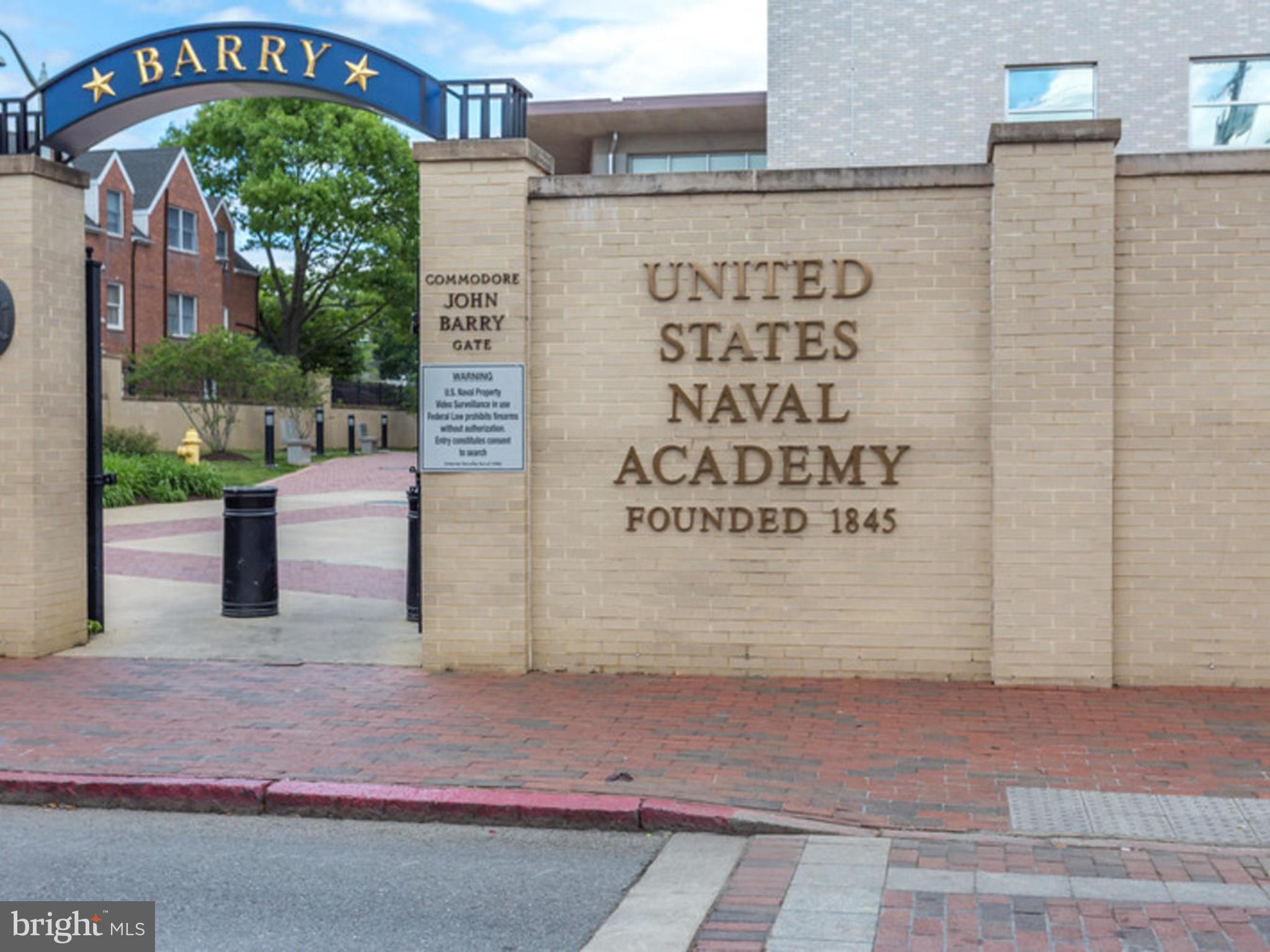 WINDMILLS OF ANNAPOLIS - Residential