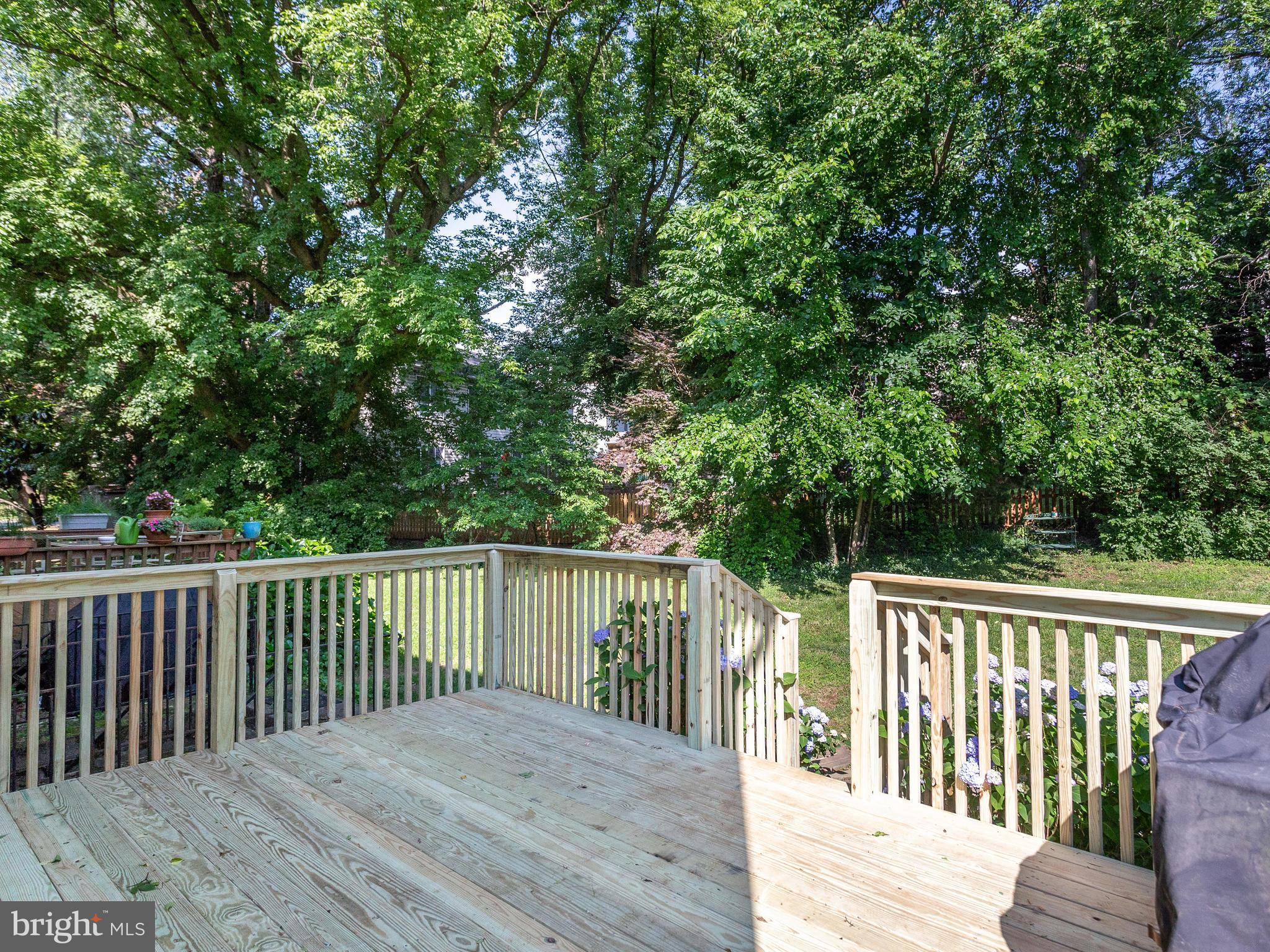 WINDMILLS OF ANNAPOLIS - Residential