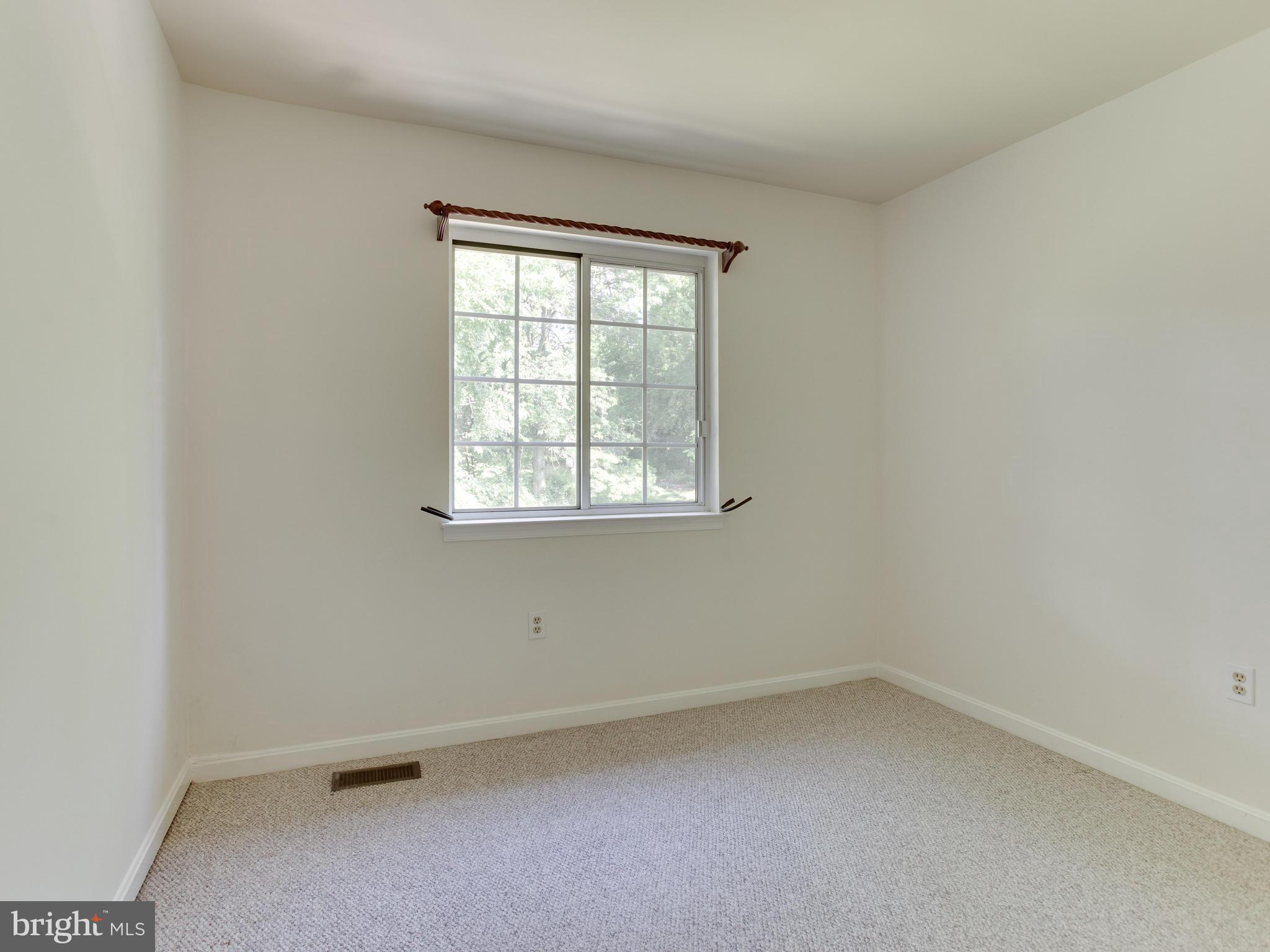 WINDMILLS OF ANNAPOLIS - Residential