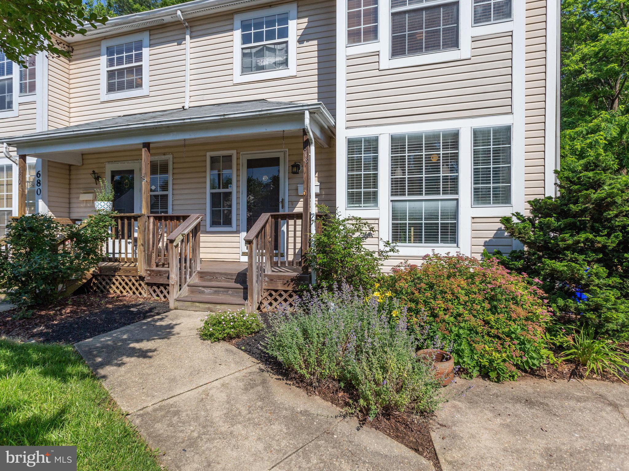 WINDMILLS OF ANNAPOLIS - Residential