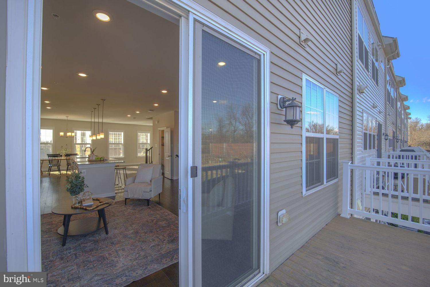 BRICK YARD STATION - Residential