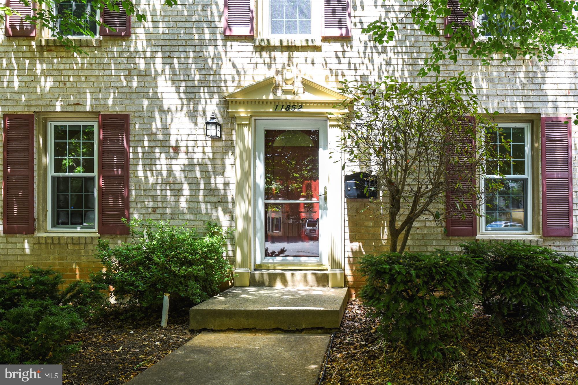 DEEPWOOD - Residential