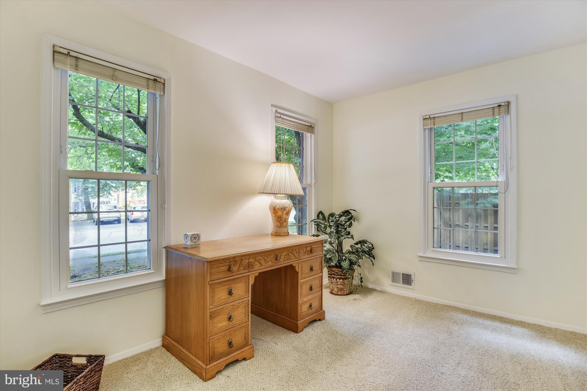 DEEPWOOD - Residential