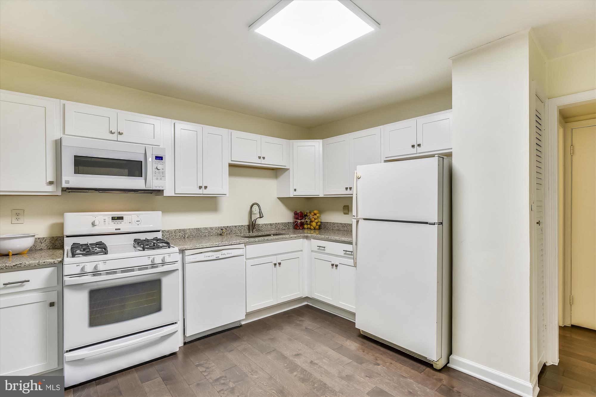 DEEPWOOD - Residential