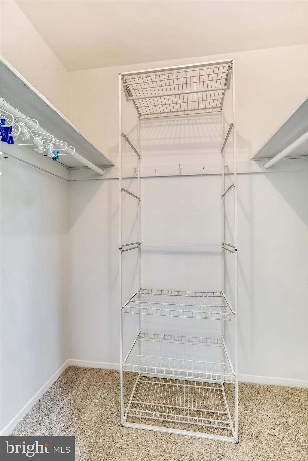 DEEPWOOD - Residential