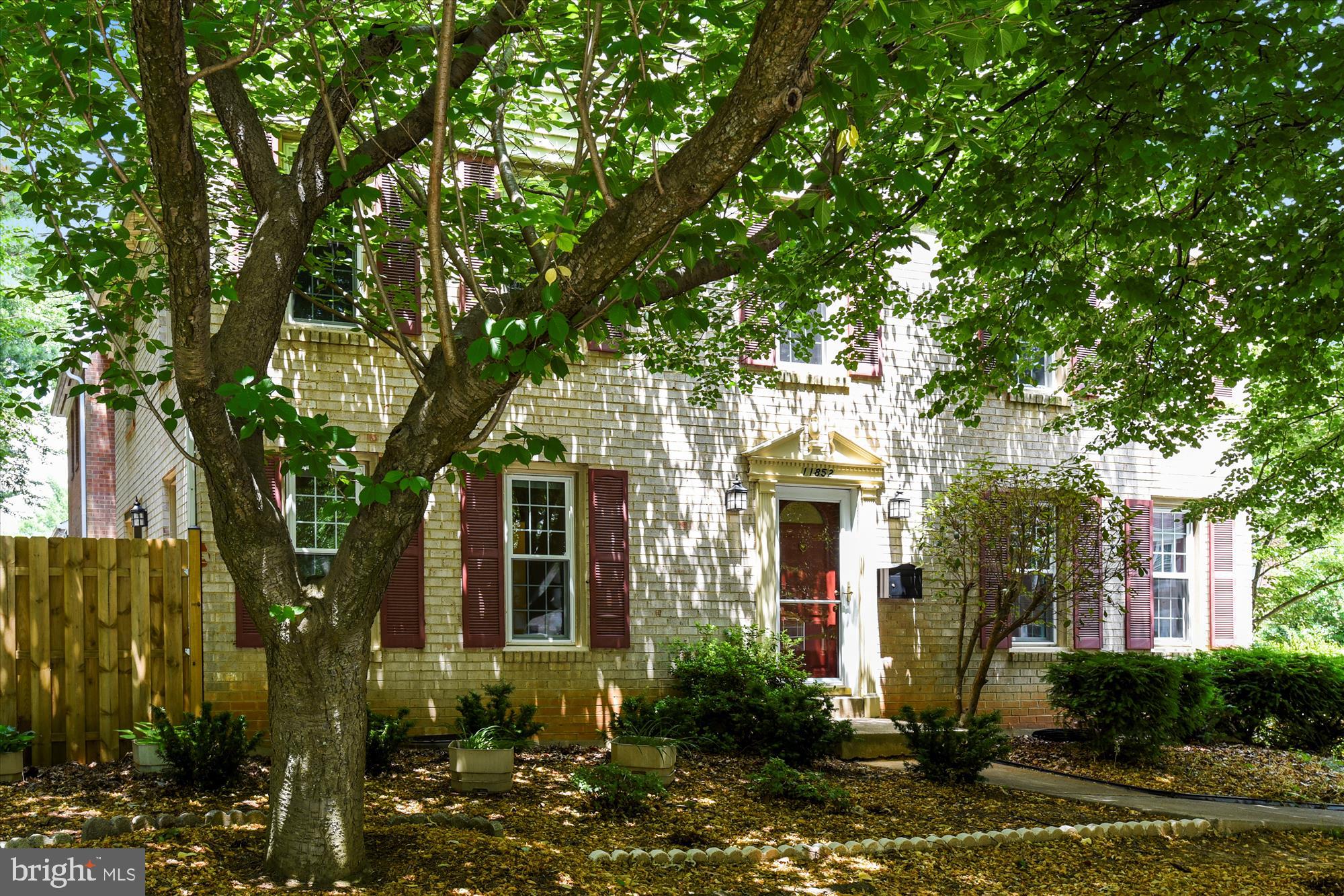 DEEPWOOD - Residential