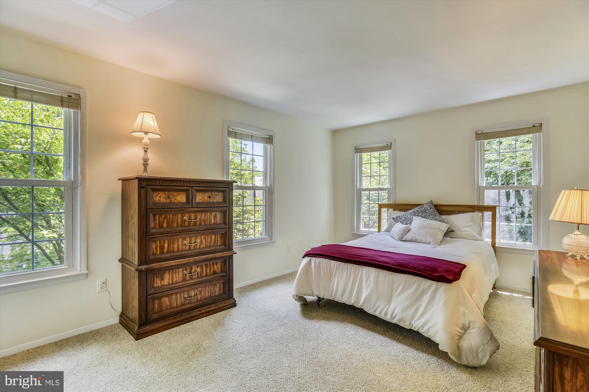 DEEPWOOD - Residential