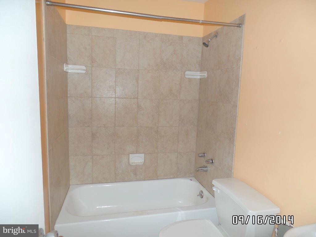 CATONSVILLE MANOR - Residential