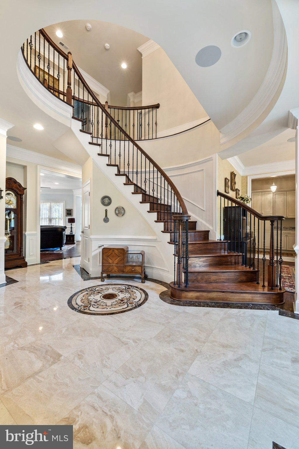 WOODBURN - Residential