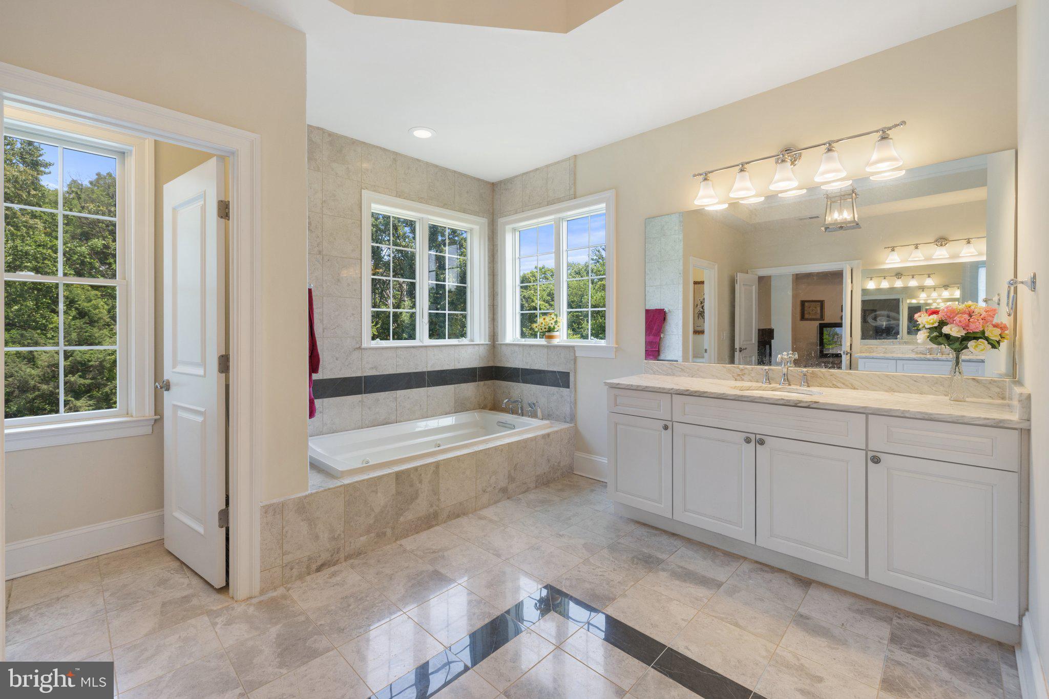 WOODBURN - Residential