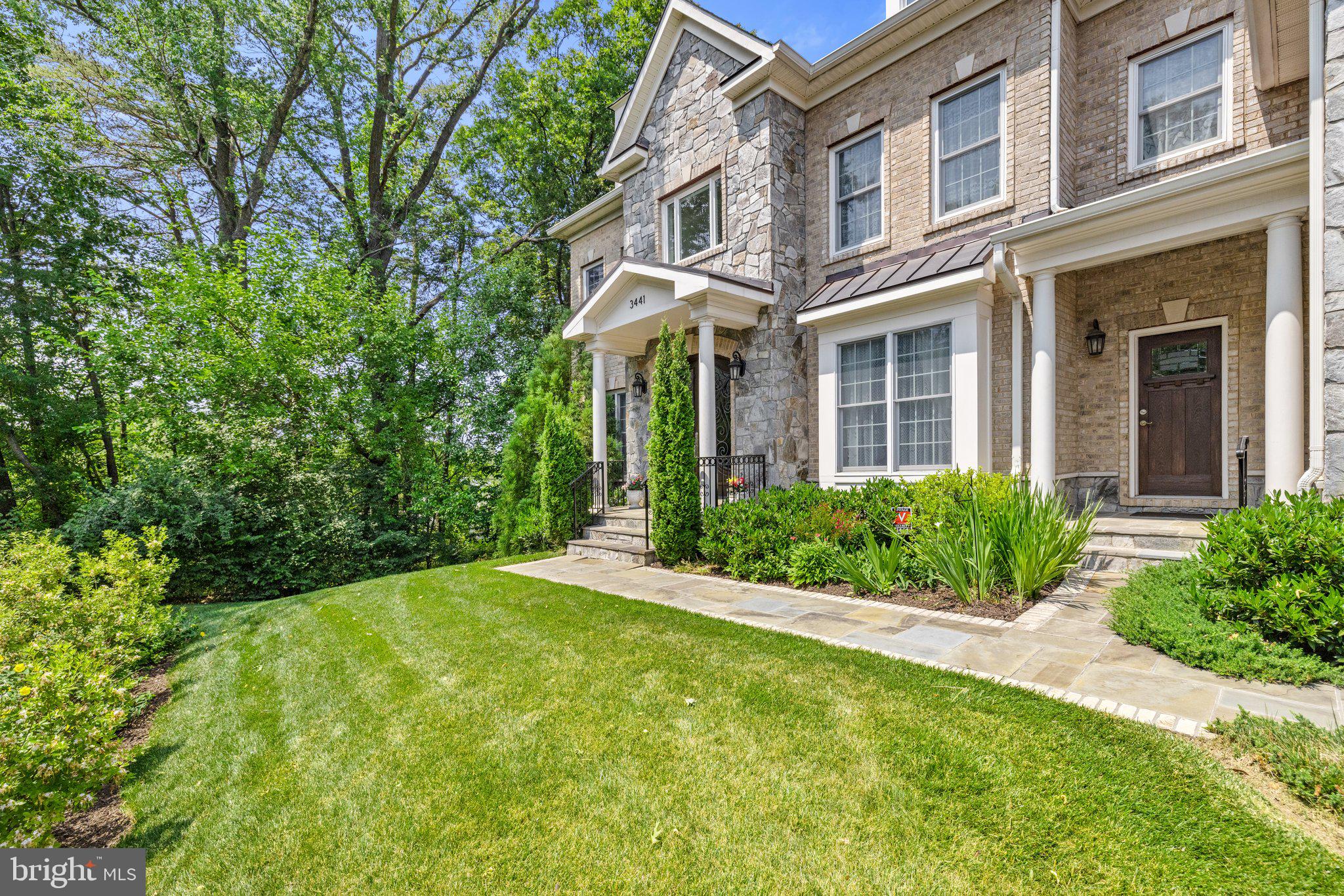 WOODBURN - Residential