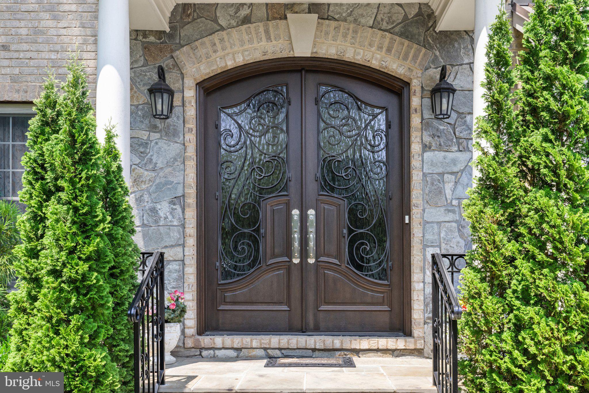 WOODBURN - Residential