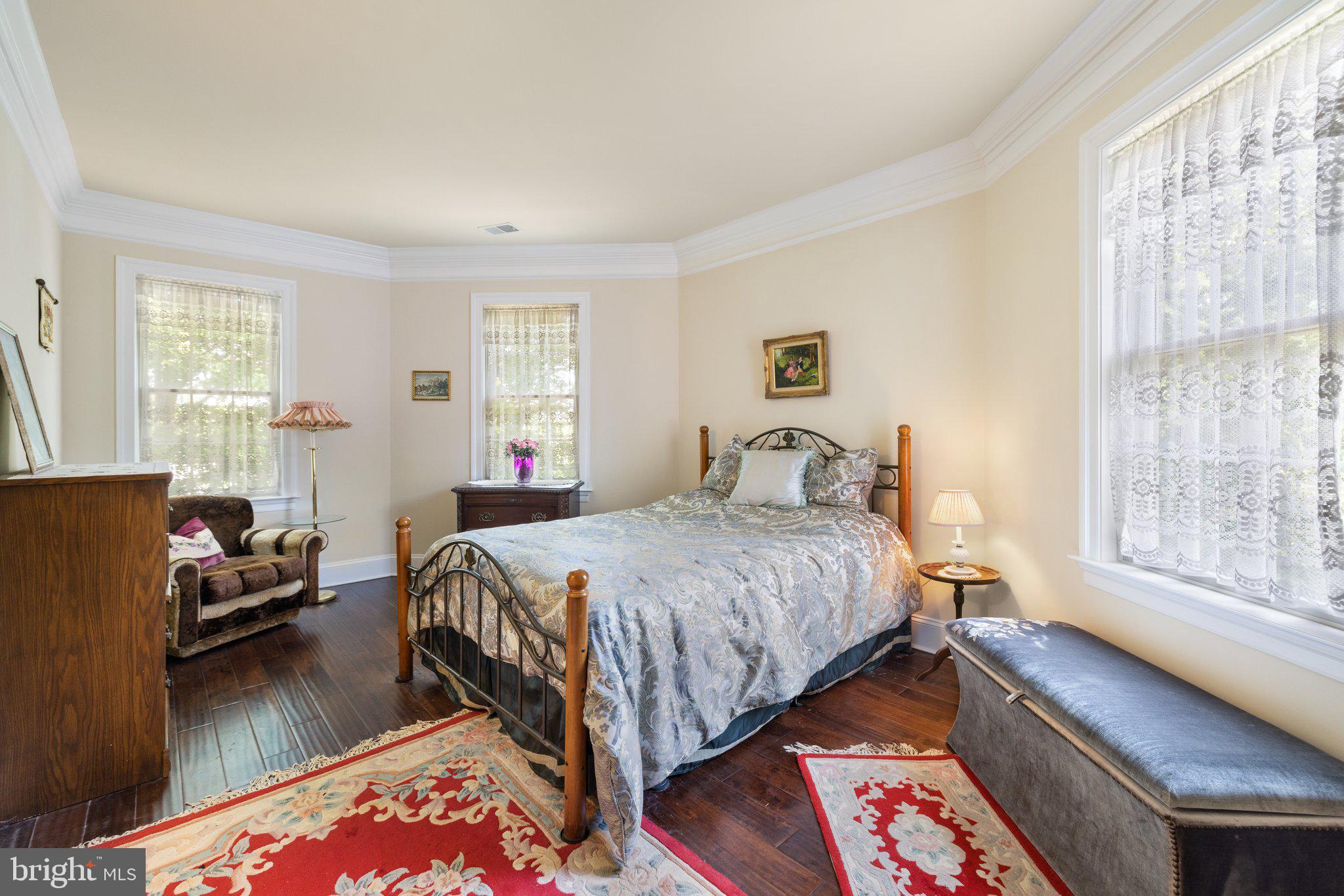 WOODBURN - Residential