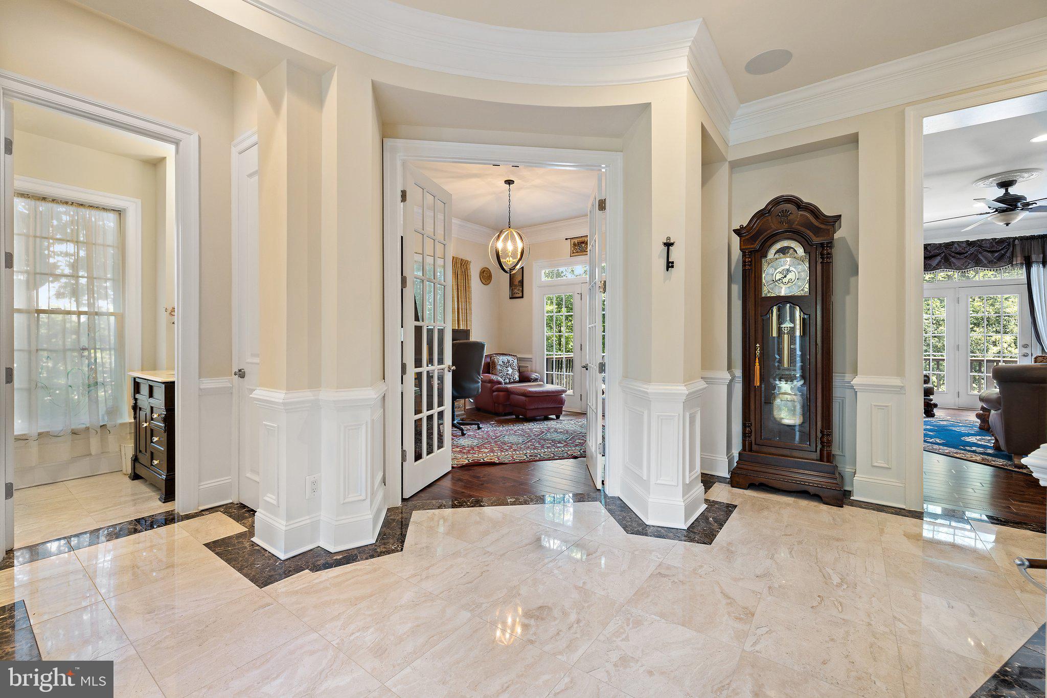 WOODBURN - Residential