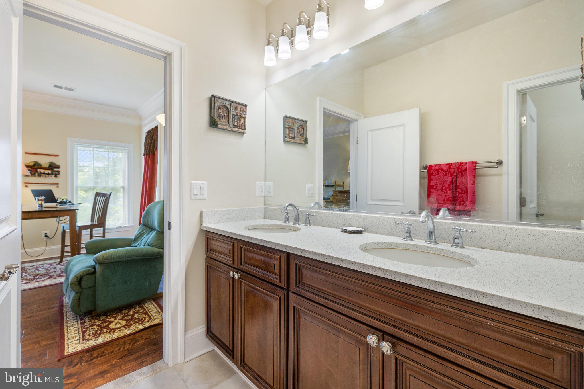 WOODBURN - Residential