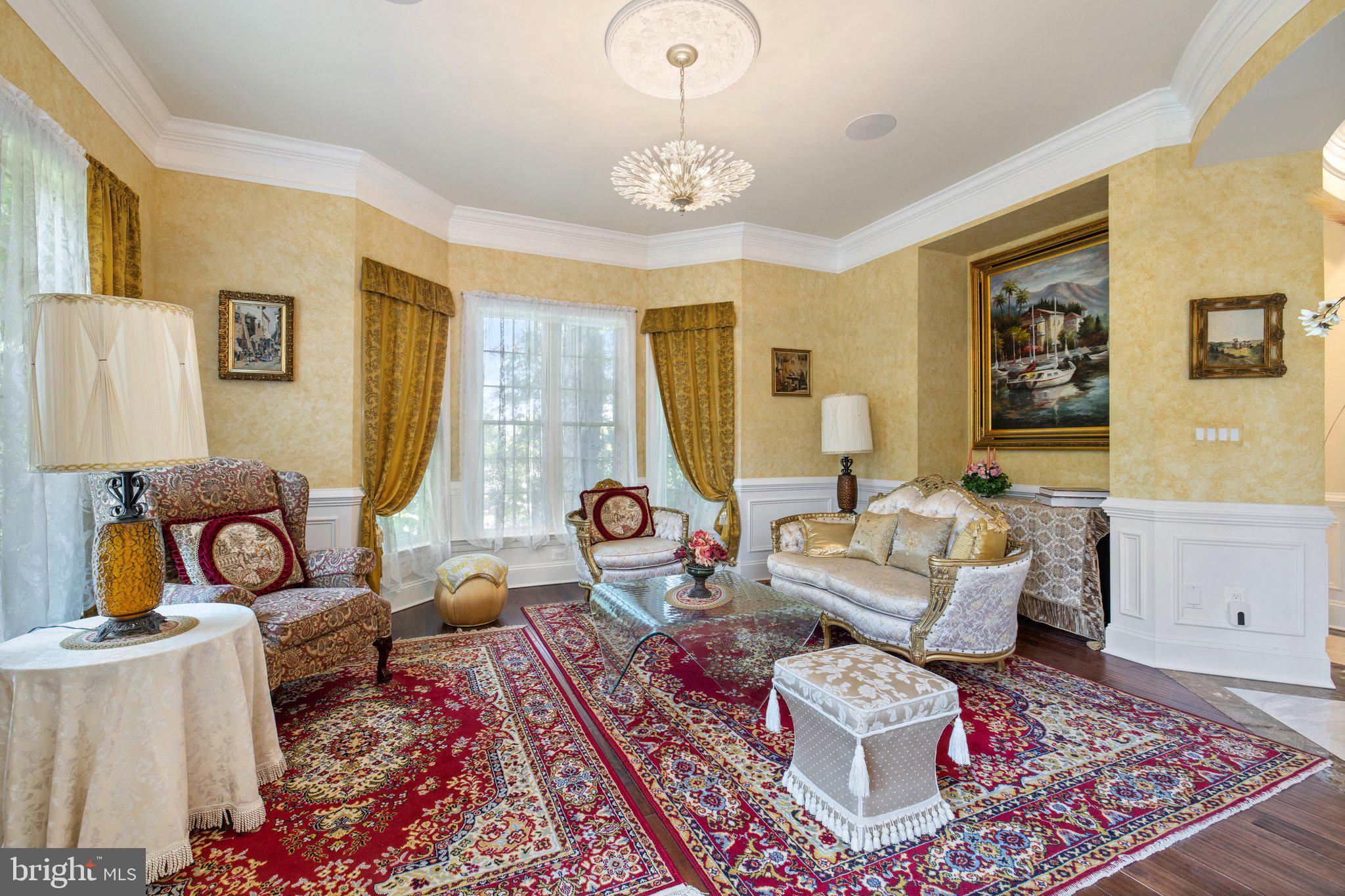 WOODBURN - Residential