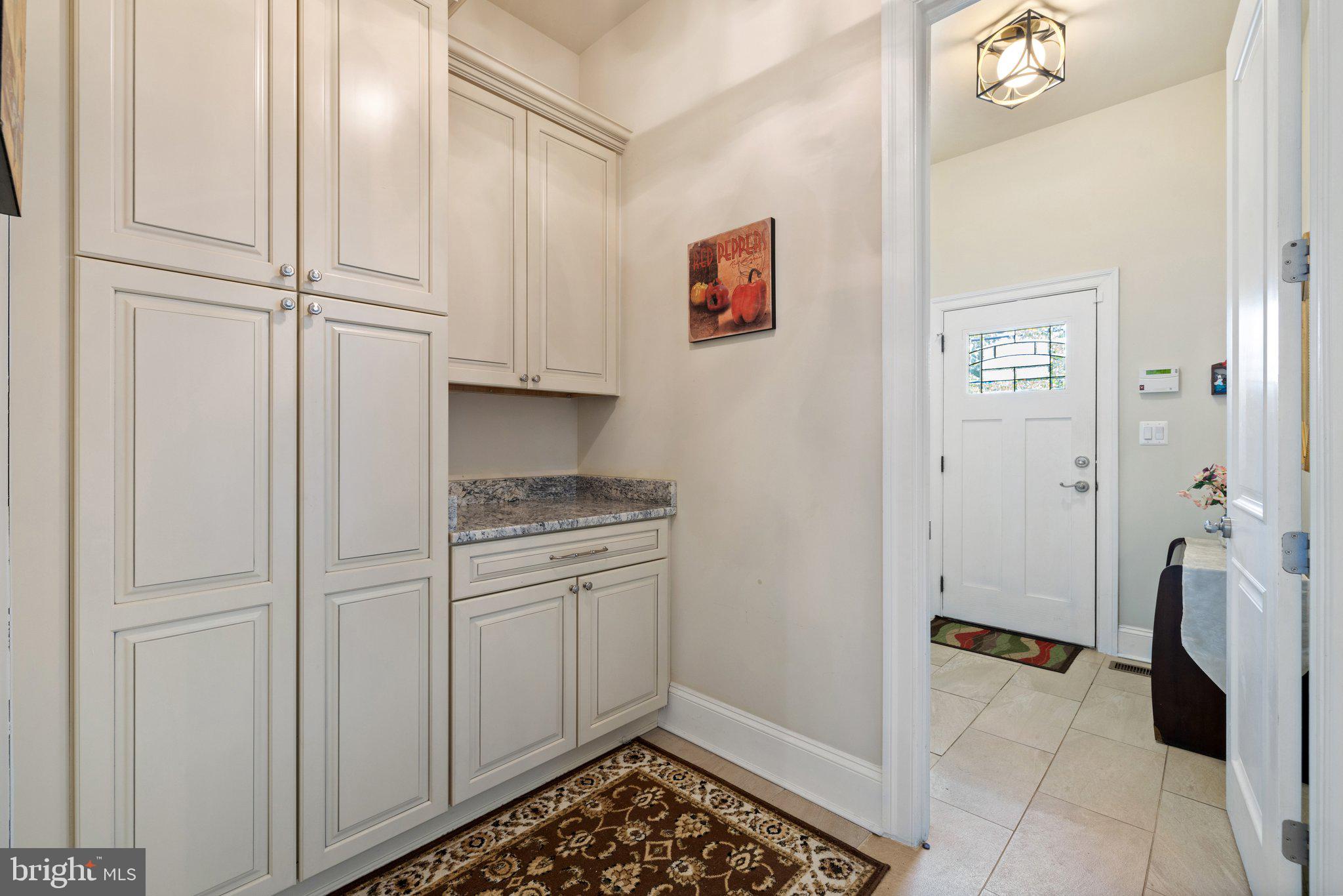 WOODBURN - Residential