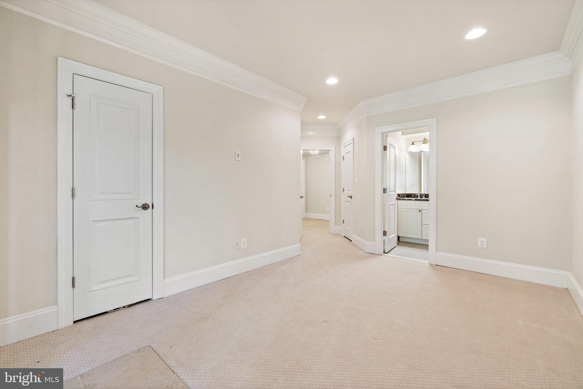 WOODBURN - Residential