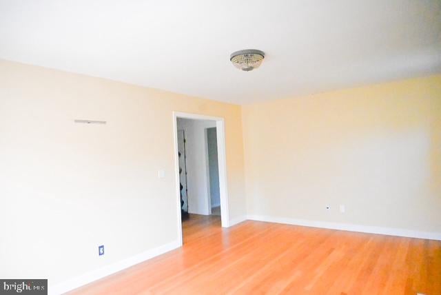 121 LAUREL AVENUE