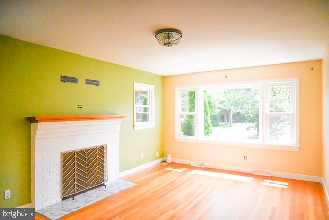 121 LAUREL AVENUE