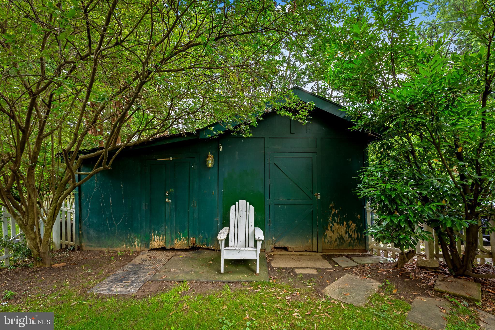 RODGERS FORGE - Residential