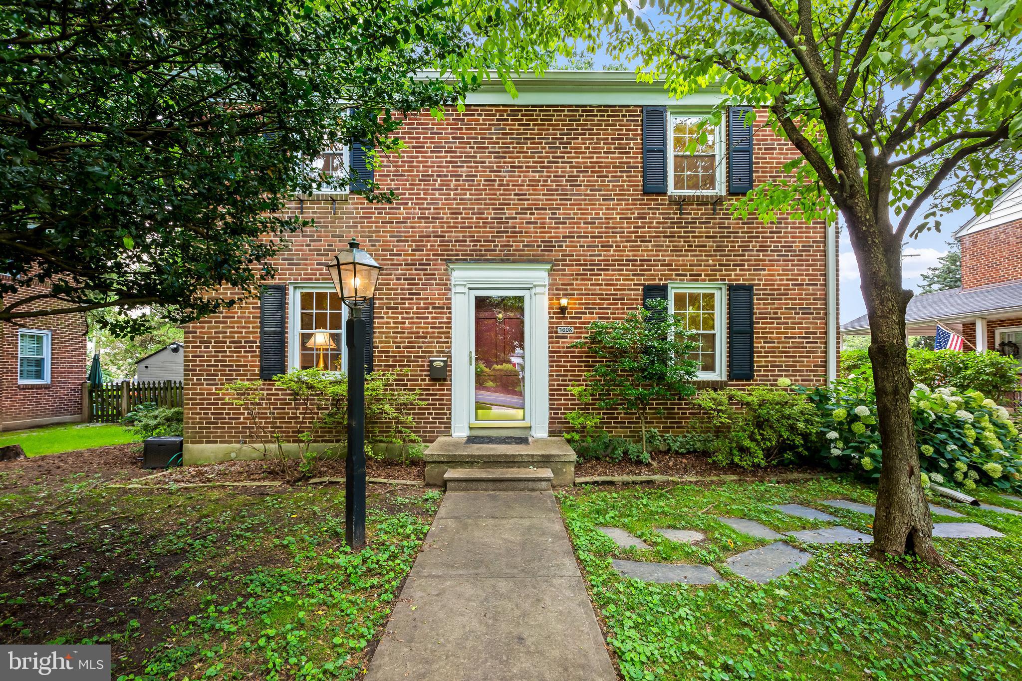 RODGERS FORGE - Residential