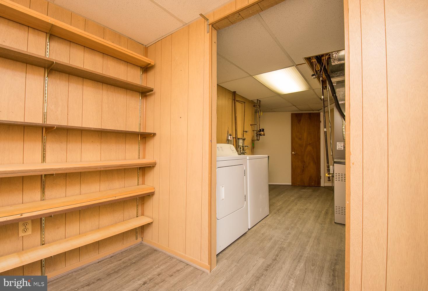 NORTH POTOMAC VISTA - Residential Lease