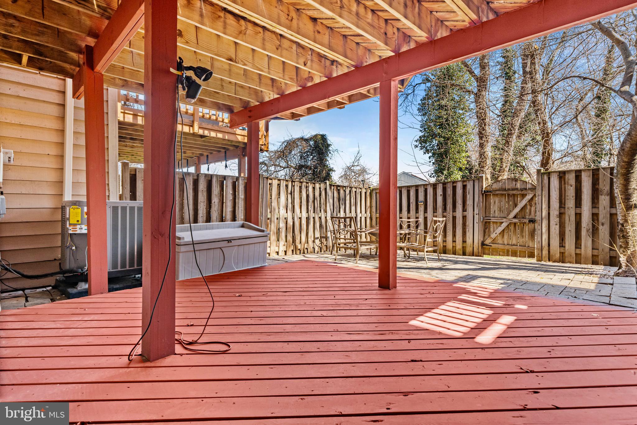 POTOMAC FAIRWAYS - Residential