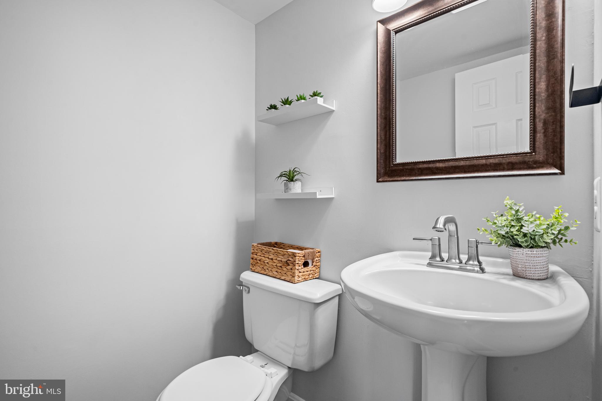 POTOMAC FAIRWAYS - Residential