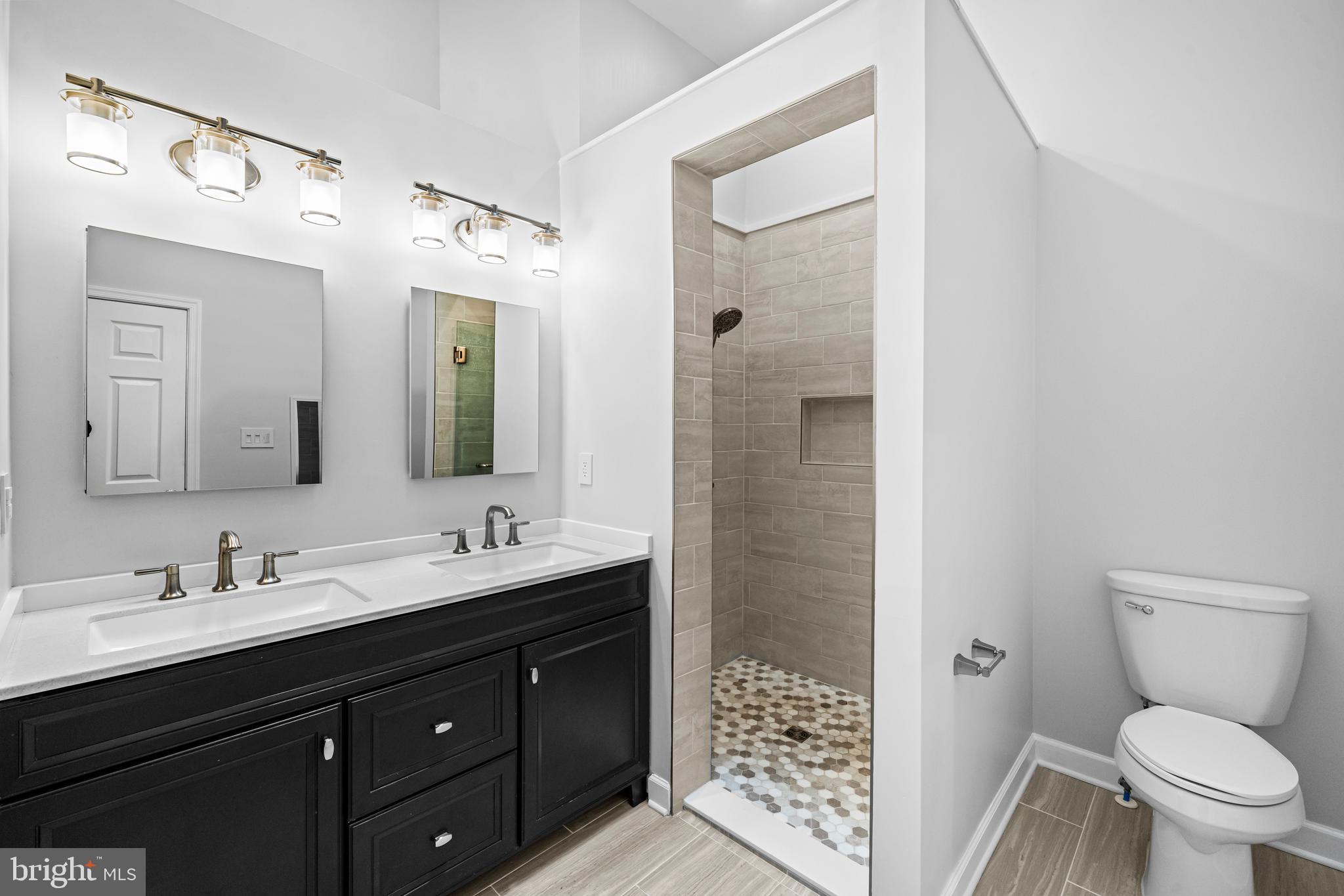 POTOMAC FAIRWAYS - Residential