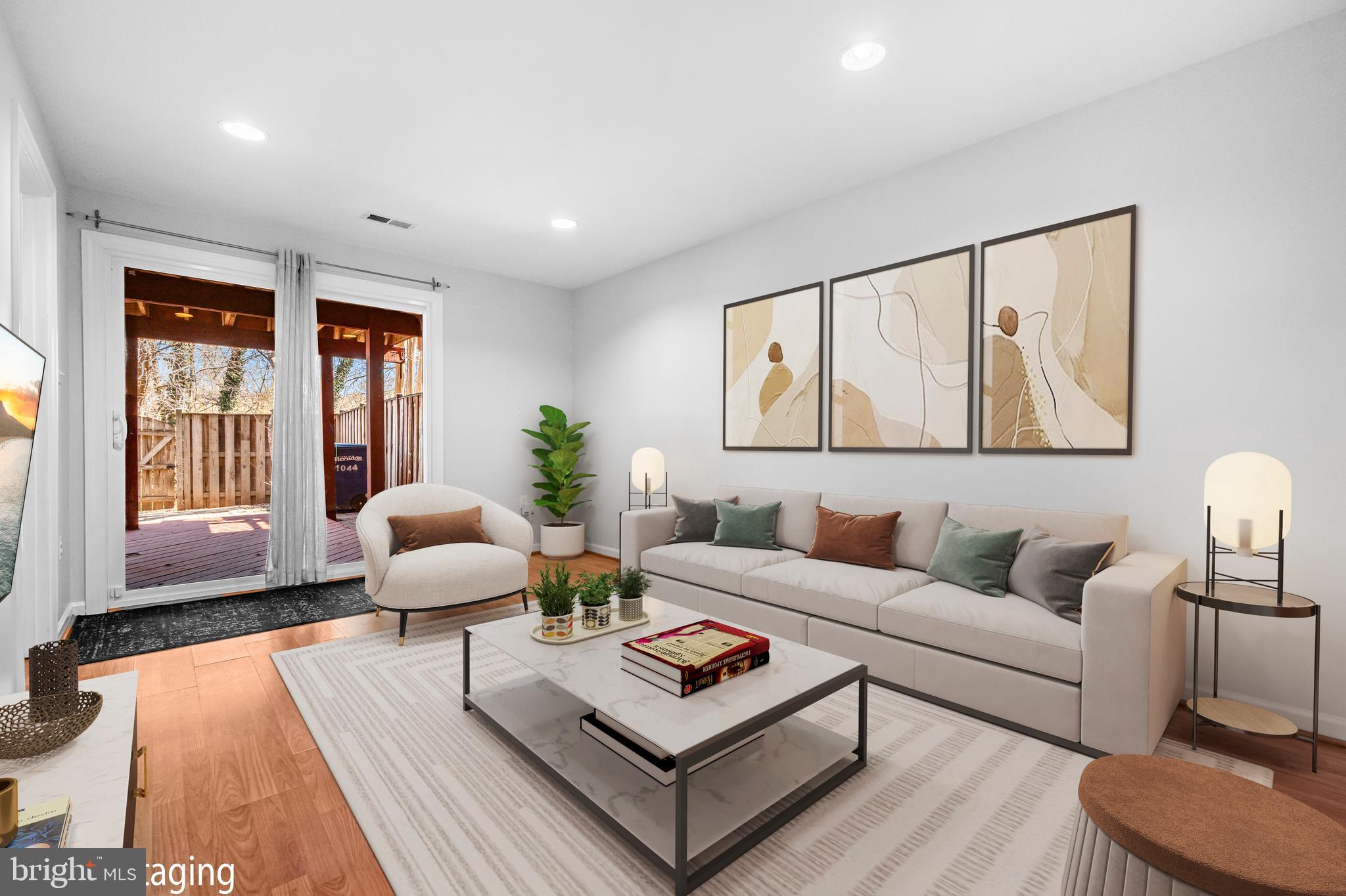 POTOMAC FAIRWAYS - Residential