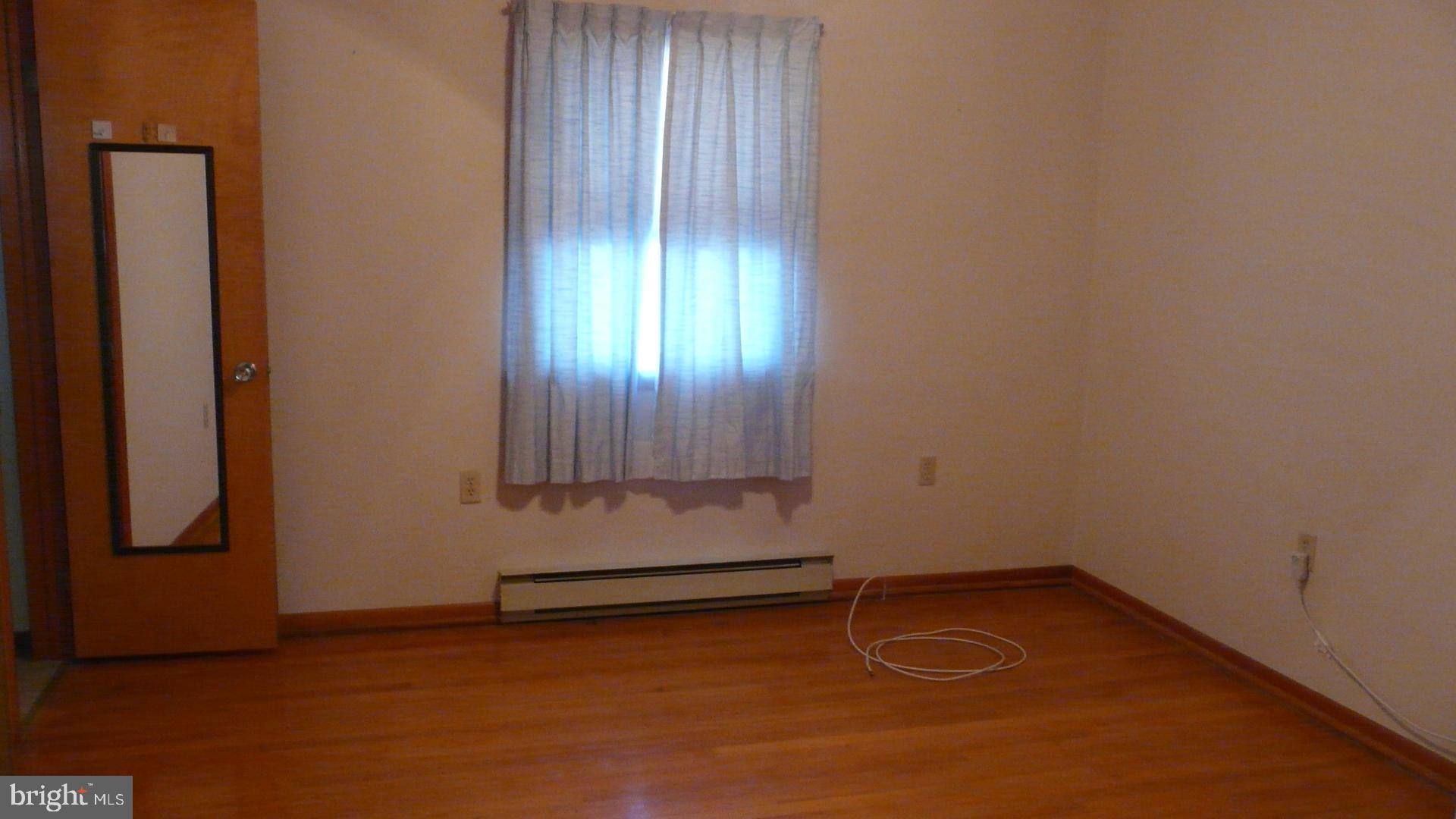 AVONDALE ACRES - Residential