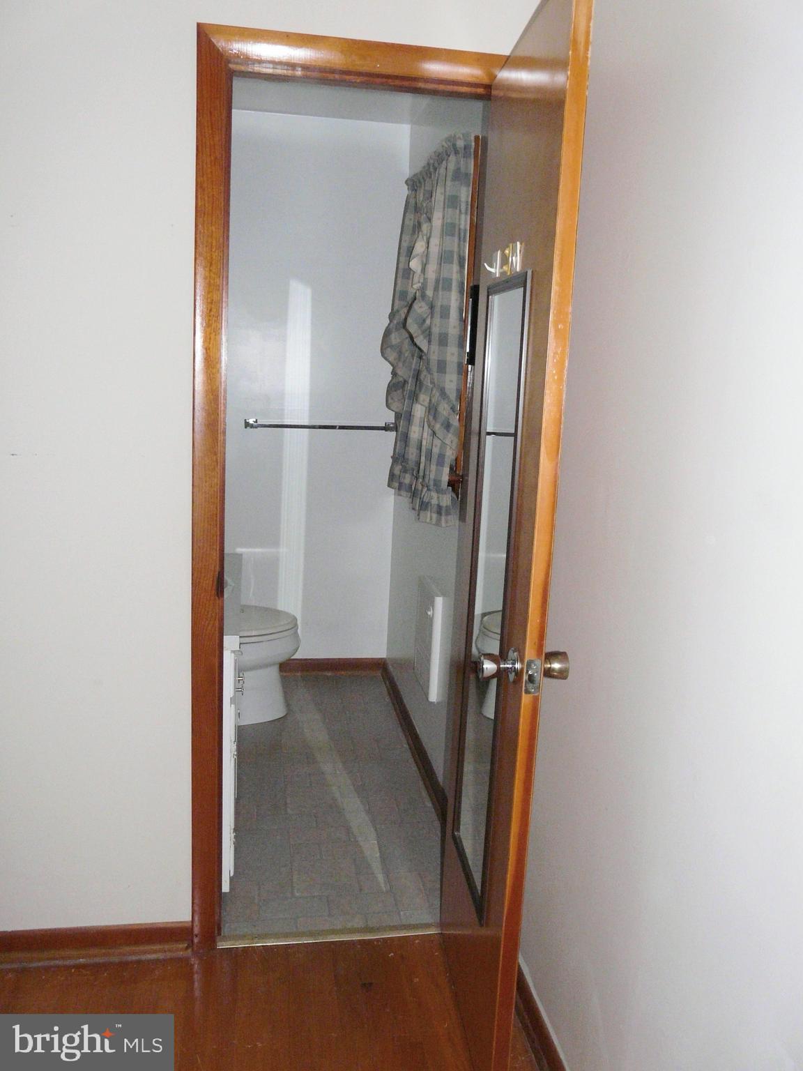 AVONDALE ACRES - Residential