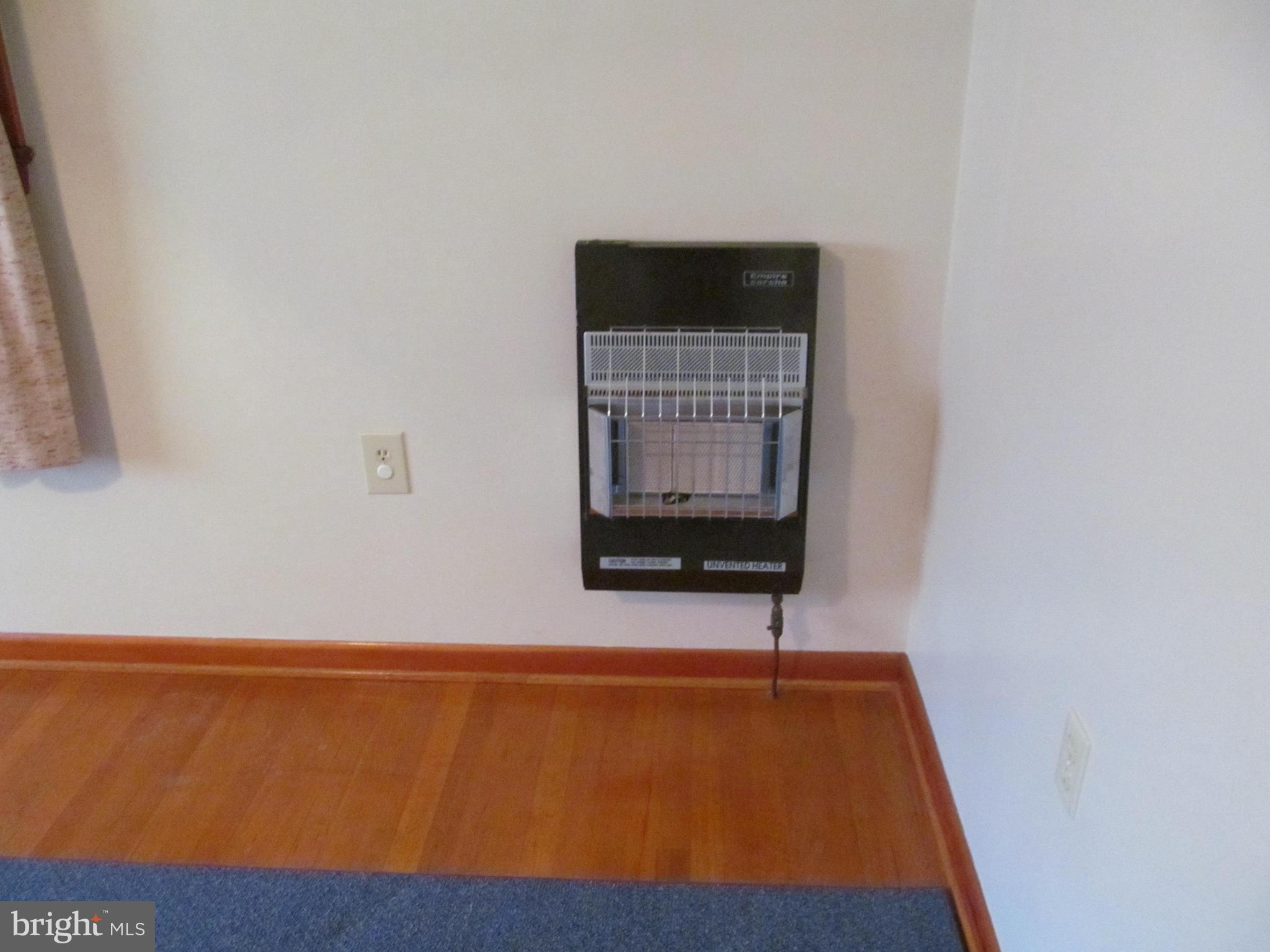 AVONDALE ACRES - Residential