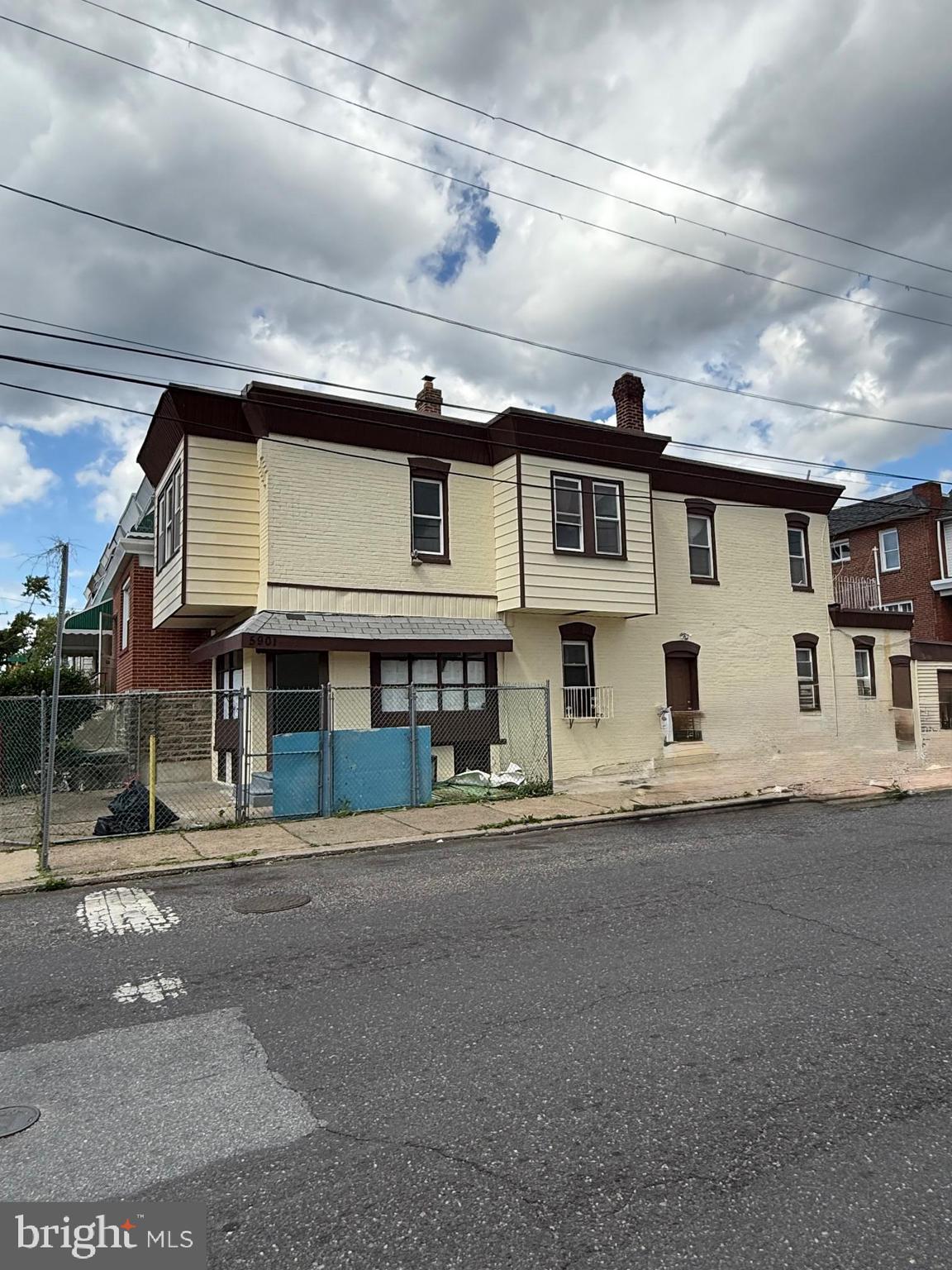 PHILADELPHIA - Residential