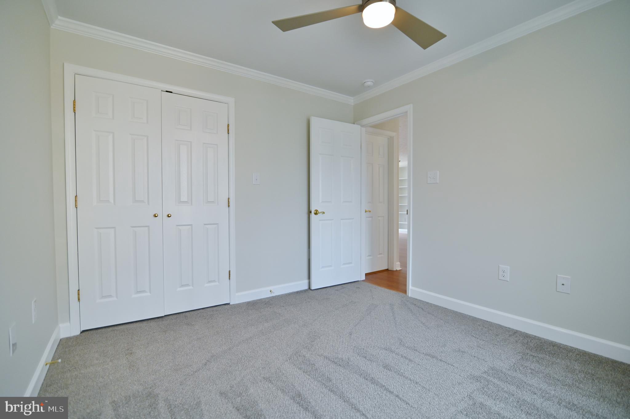 SOUTHRIDGE VILLAS - Residential