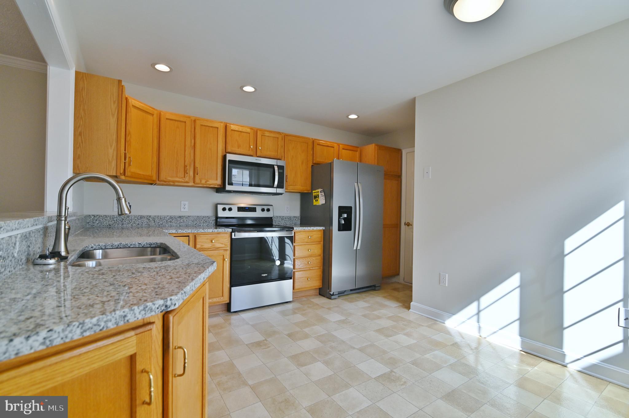 SOUTHRIDGE VILLAS - Residential