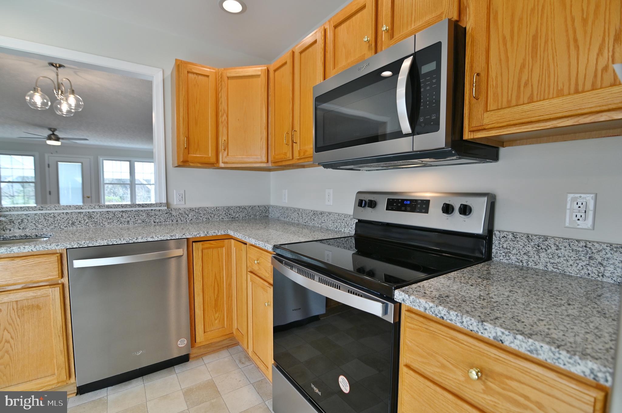 SOUTHRIDGE VILLAS - Residential