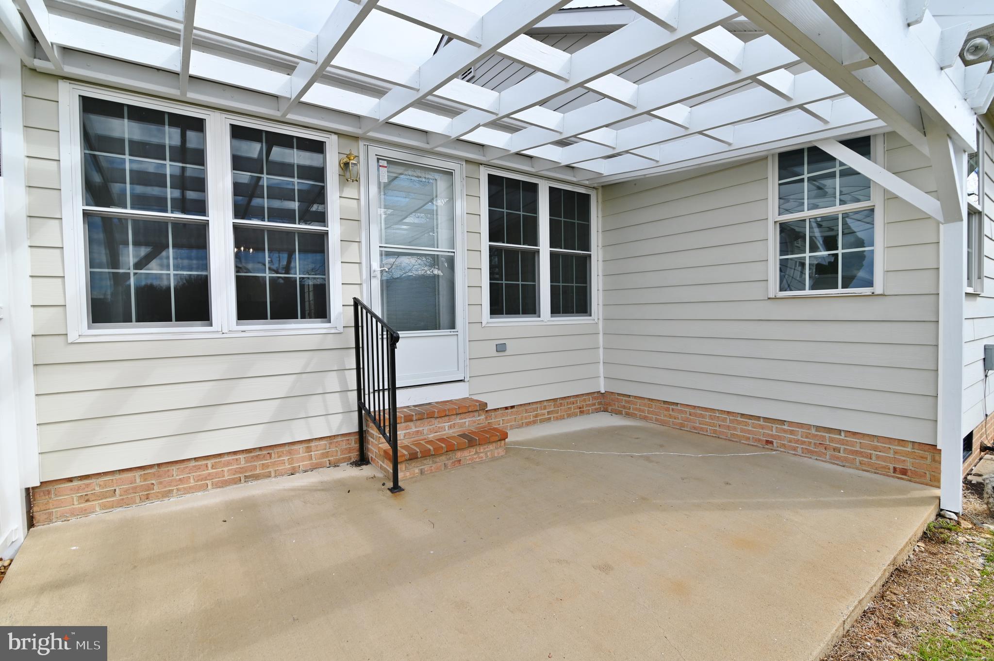 SOUTHRIDGE VILLAS - Residential