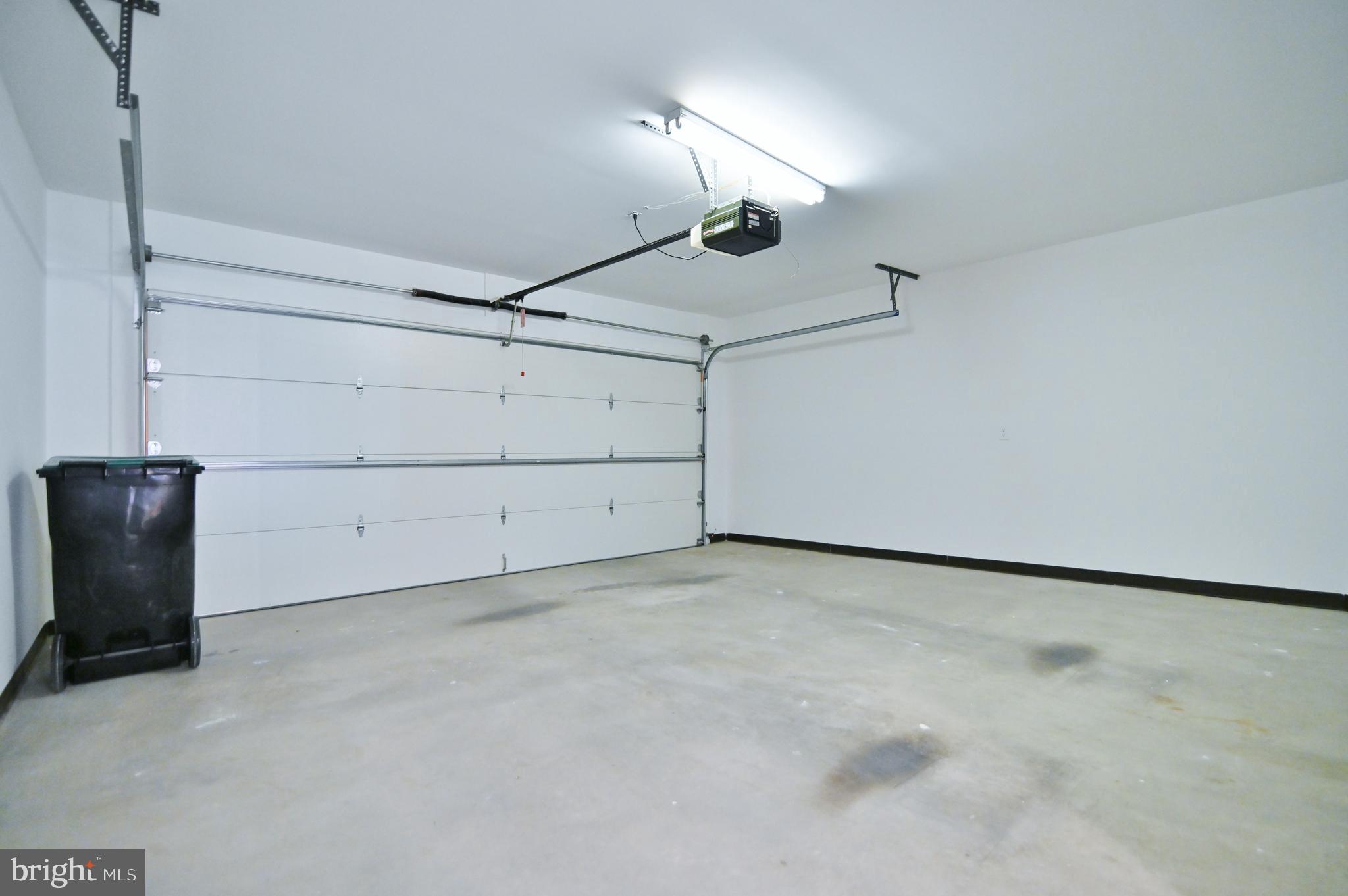 SOUTHRIDGE VILLAS - Residential