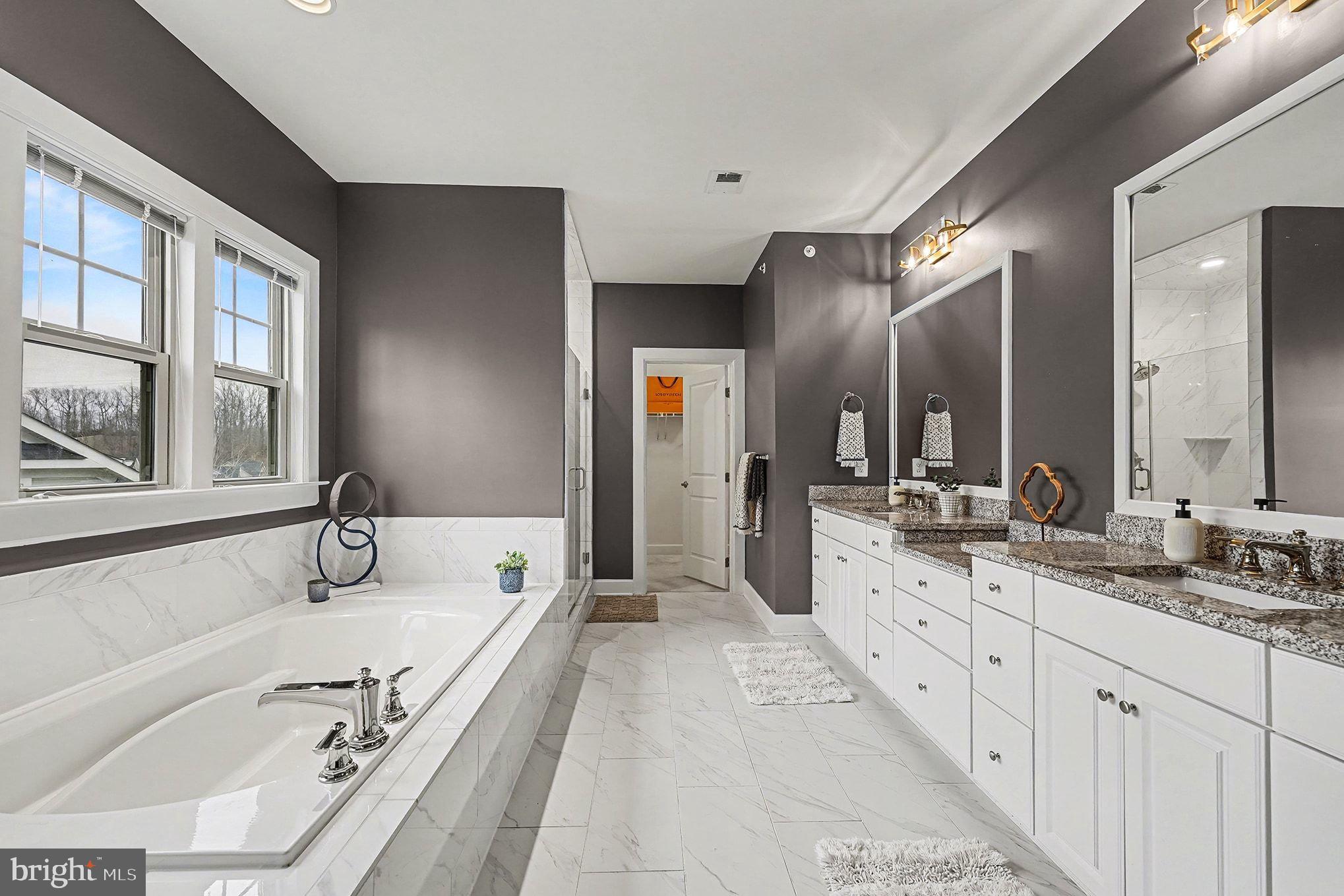 POTOMAC SHORES - Residential