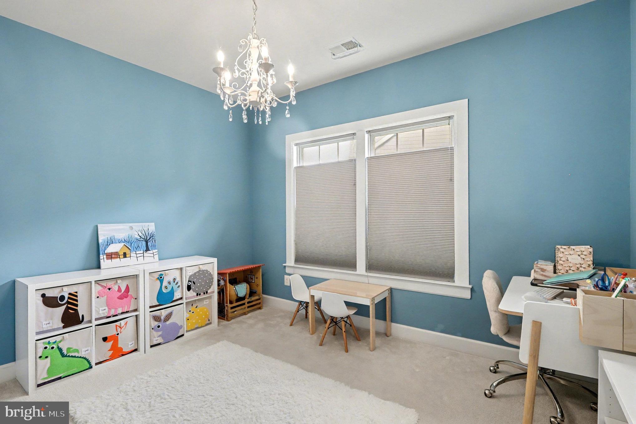 POTOMAC SHORES - Residential