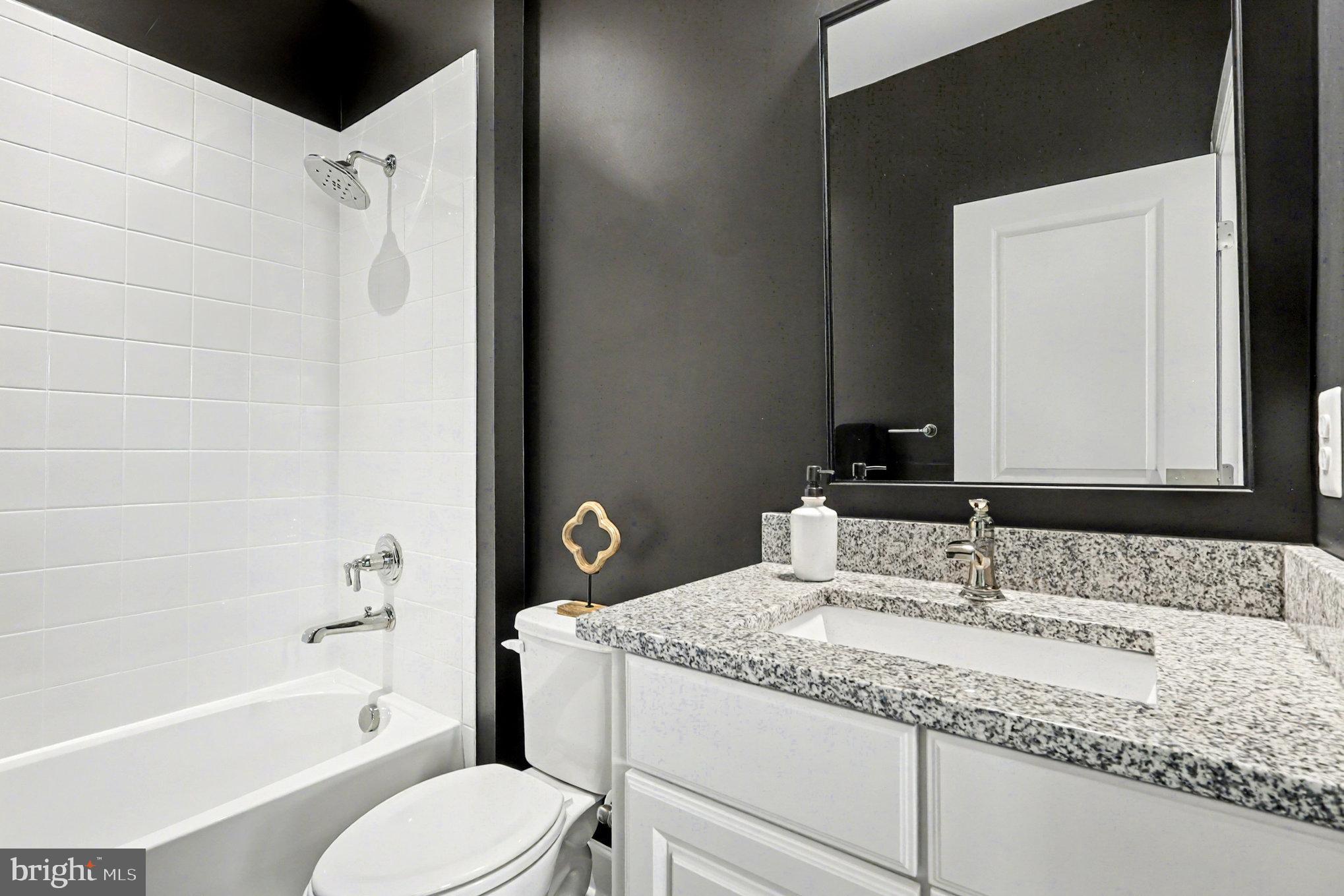 POTOMAC SHORES - Residential