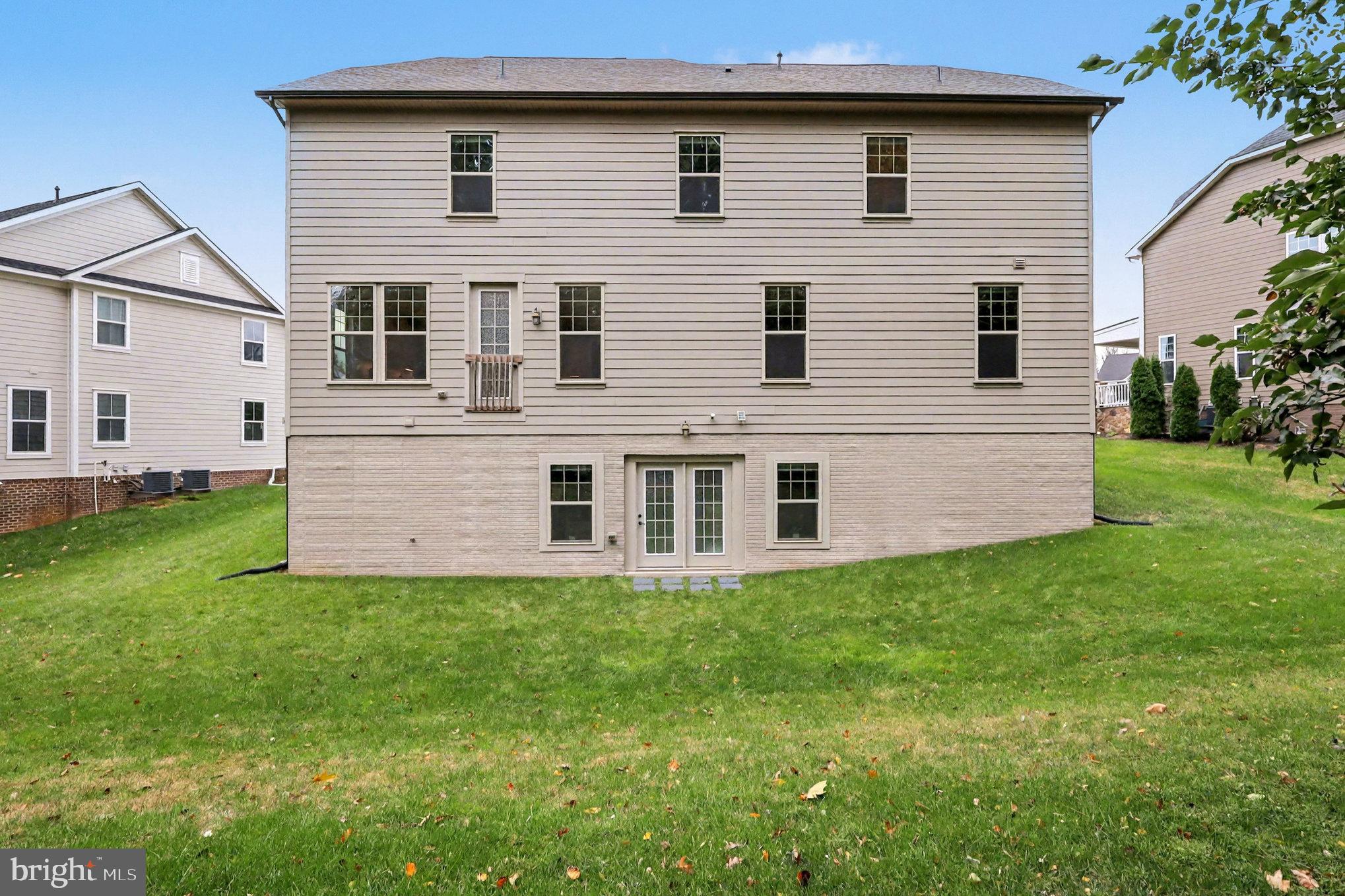 POTOMAC SHORES - Residential