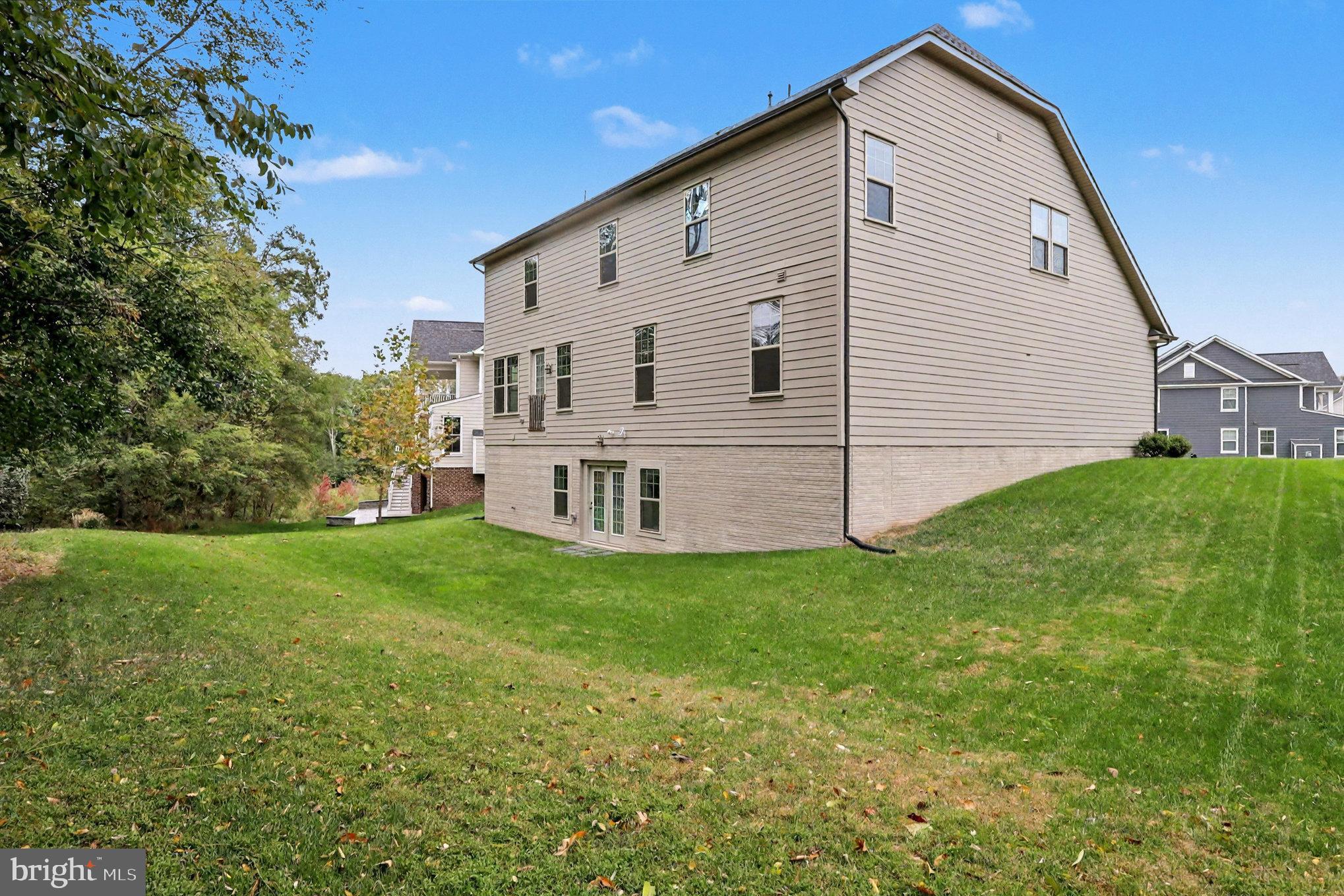 POTOMAC SHORES - Residential