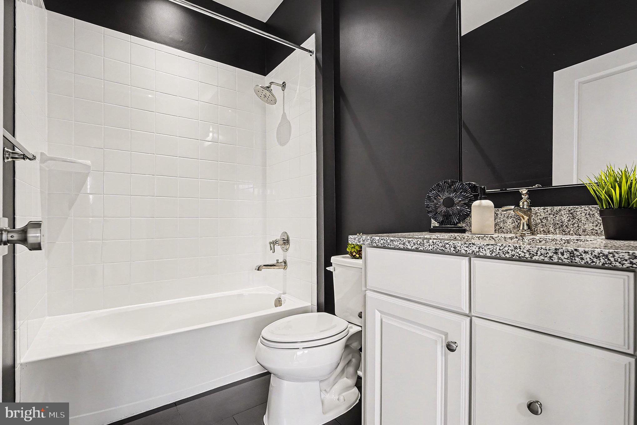 POTOMAC SHORES - Residential