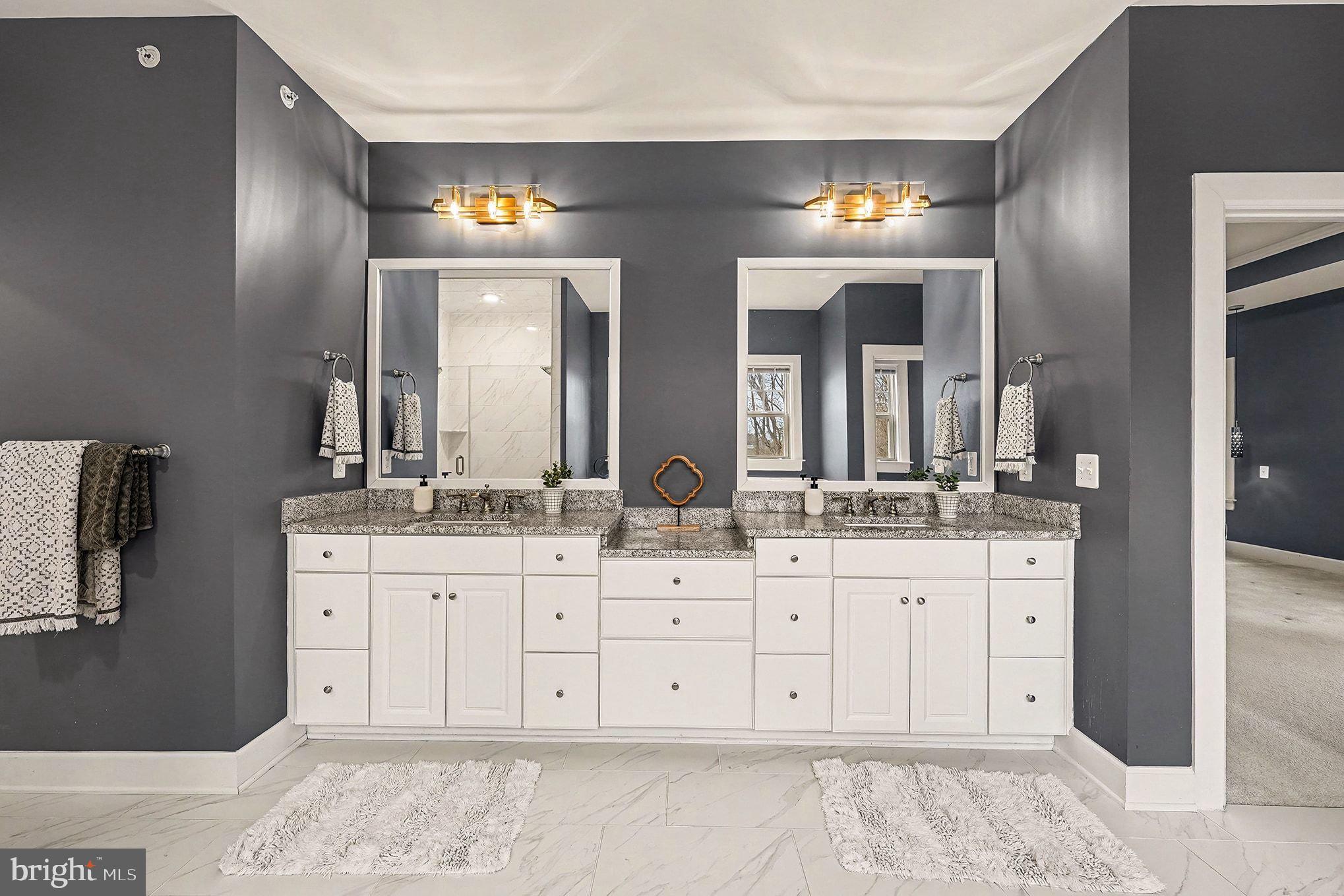 POTOMAC SHORES - Residential