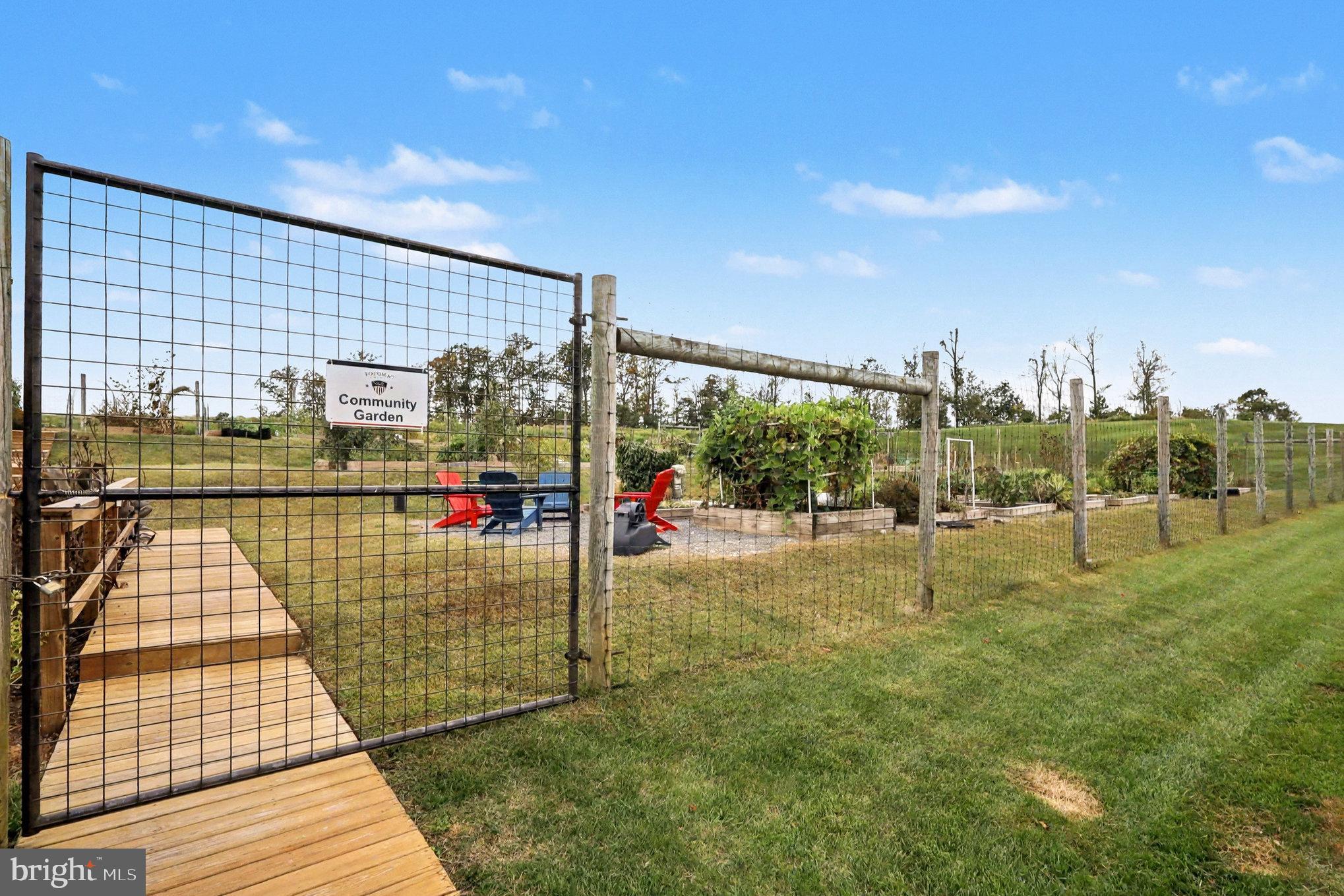 POTOMAC SHORES - Residential