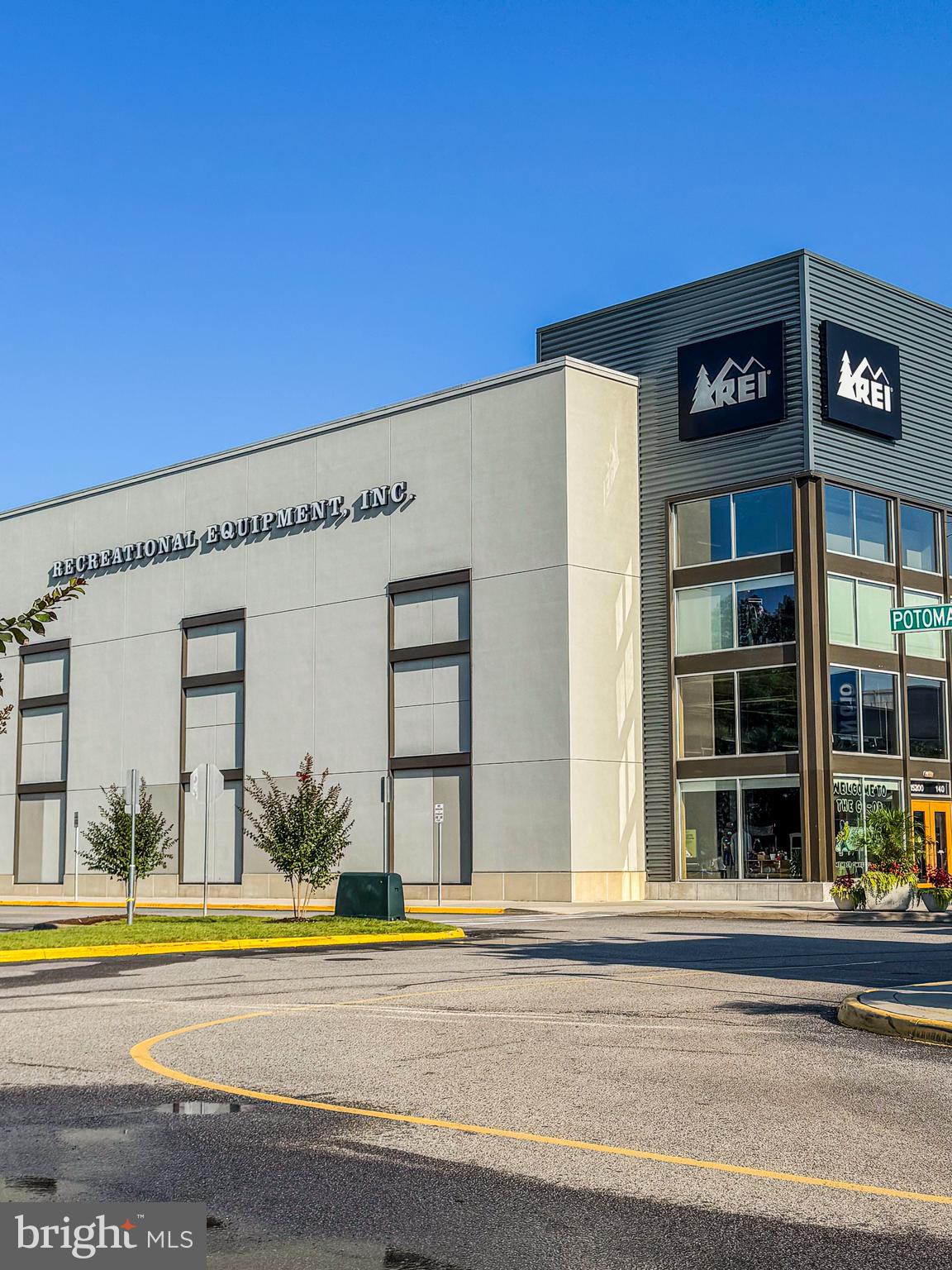 POTOMAC SHORES - Residential